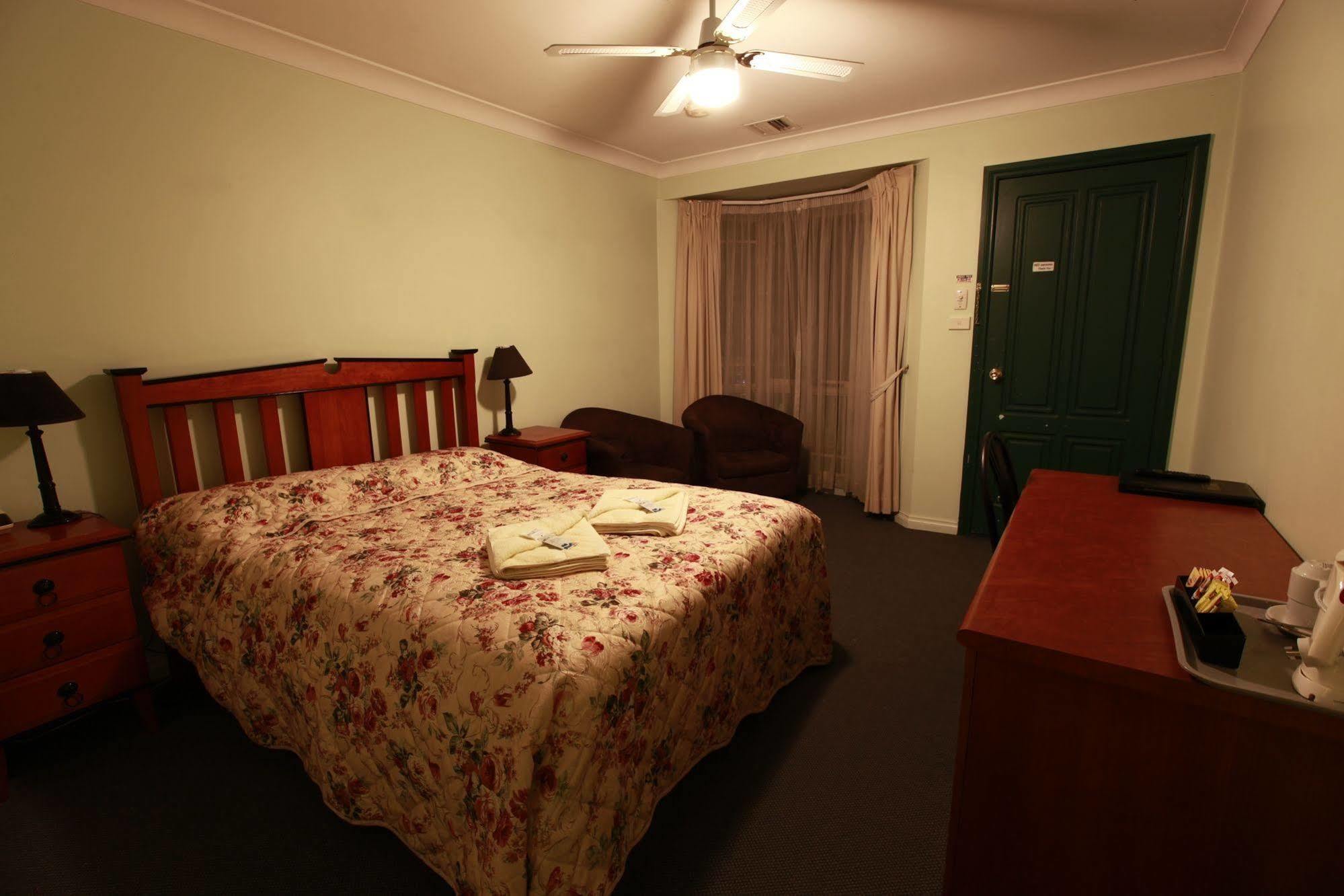 Miranda Lodge Canberra Luaran gambar